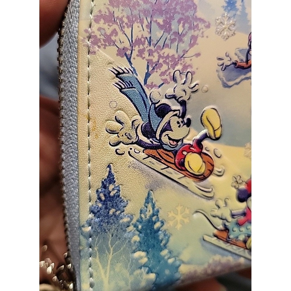 Loungefly Disney Mickey Mouse & Friends Winter Wonderland Zip Around Wallet - Picture 8 of 9